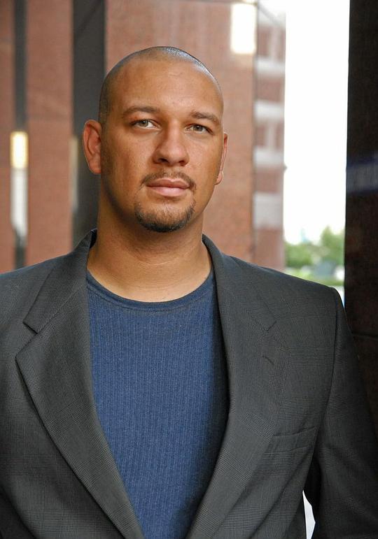 托弗·琼斯 Topher Jones