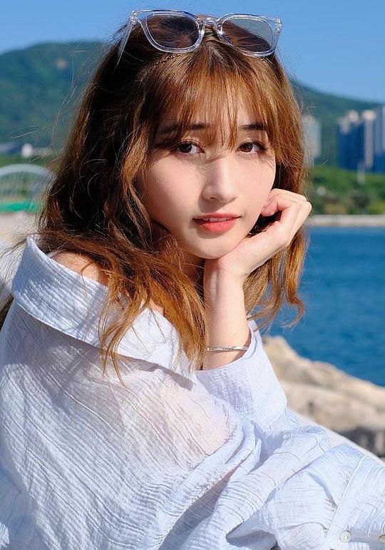 曹铟玲 Cho Yuen Ling