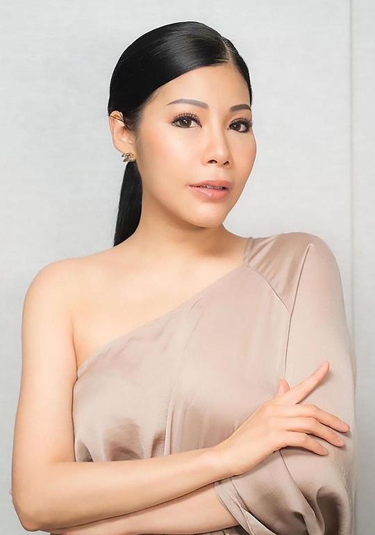 帕瓦里莎·平查特 Pavarisa Phenjati