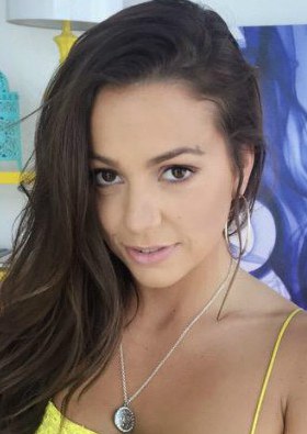 阿比盖尔·迈克 Abigail Mac