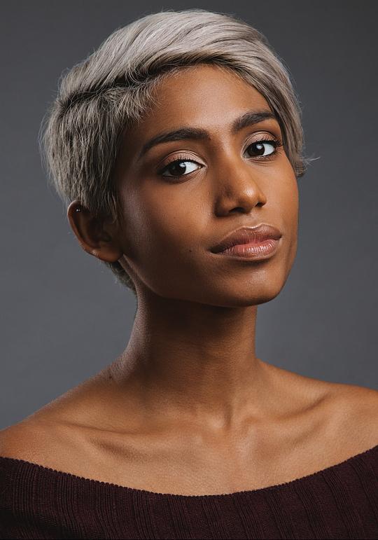 莎米塔·斯瓦 Shamita Siva