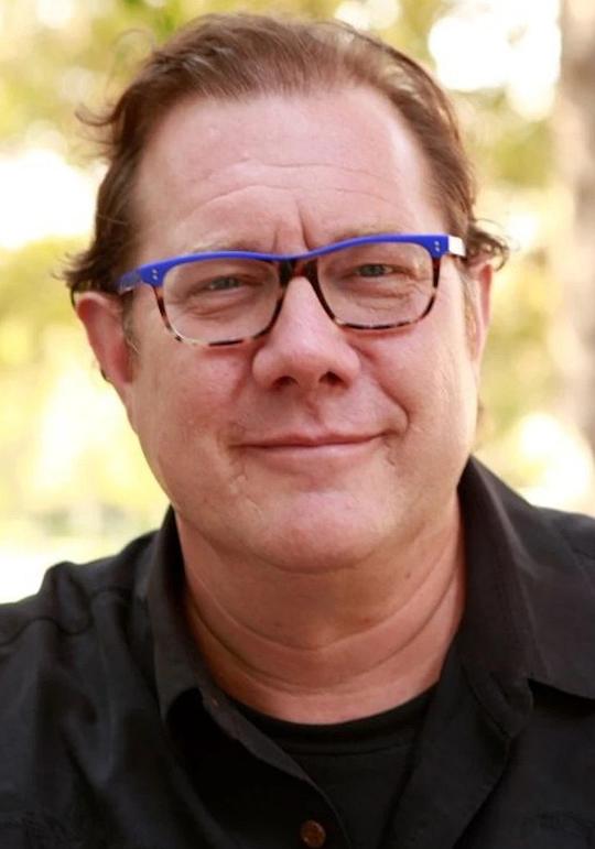 弗雷德·塔特西奥 Fred Tatasciore