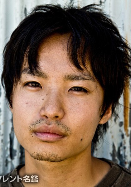 宇贺那健一 Kenichi Ugana