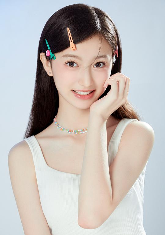 裴佳欣 Jiaxin Pei