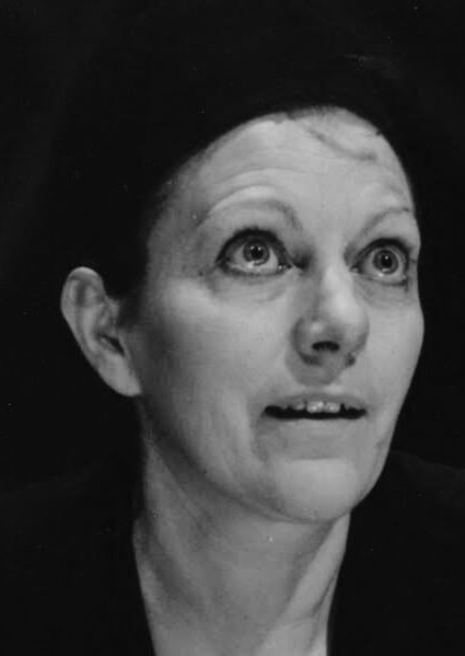 曼努埃拉·德·弗莱依塔斯 Manuela de Freitas