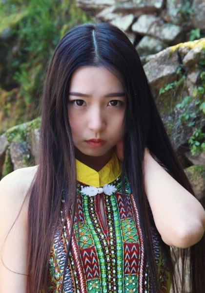 何佳 Jia He