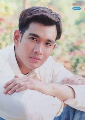 伊格拉·萨拉苏 Ekarat Sarasuk