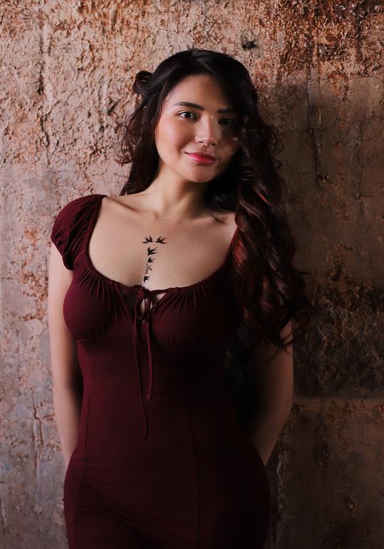 希埃纳·于 Shiena Yu