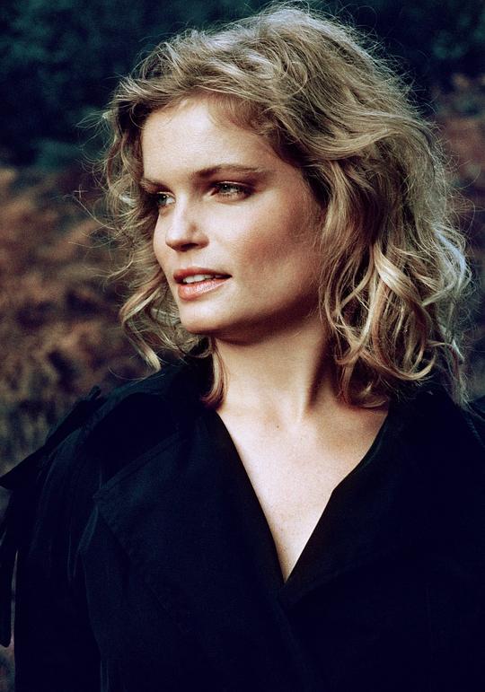 莎拉·比亚西尼 Sarah Biasini