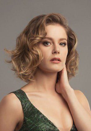 布尔库·比里奇克 Burcu Biricik