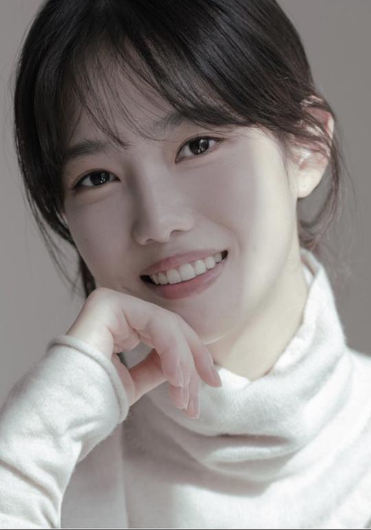 杨惠智 Yang Hye-ji