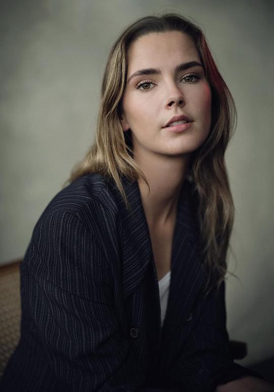 锡耶纳·比约内鲁德 Siena Bjornerud