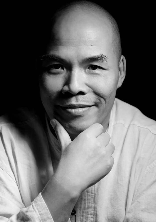 高雄杰 Xiongjie Gao
