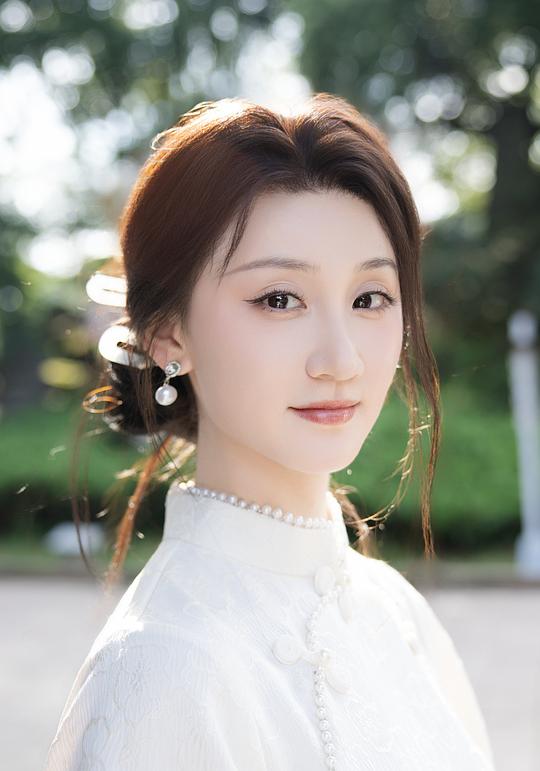 吴婧鑫 Jingxin Wu