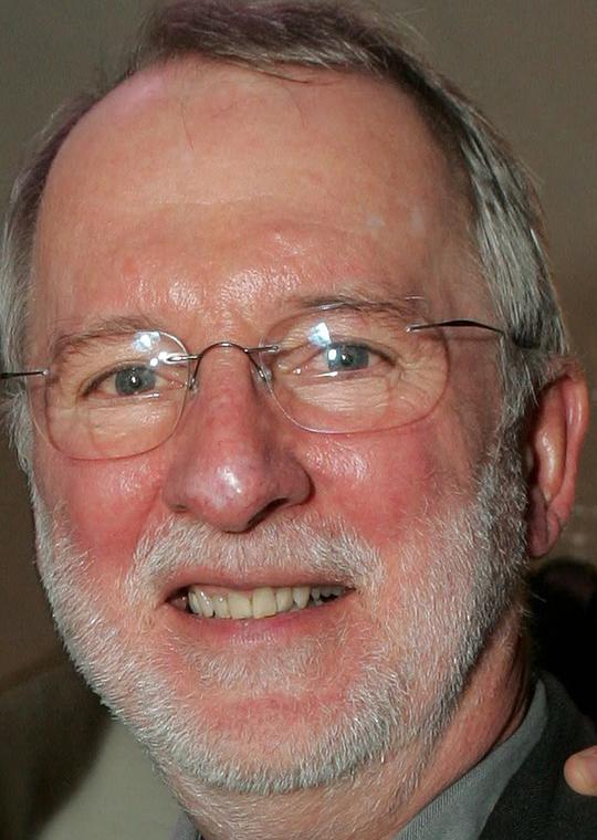 李·R·梅耶斯 Lee R. Mayes