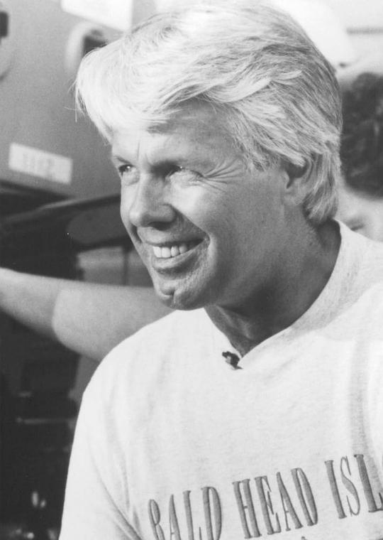 特里·休斯 Terry Hughes