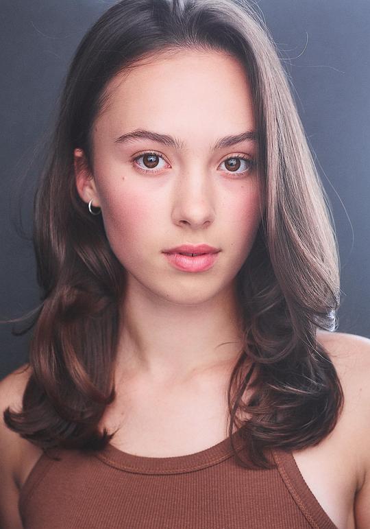 达比·莉莉·李-斯塔克 Darby Lily Lee-Stack