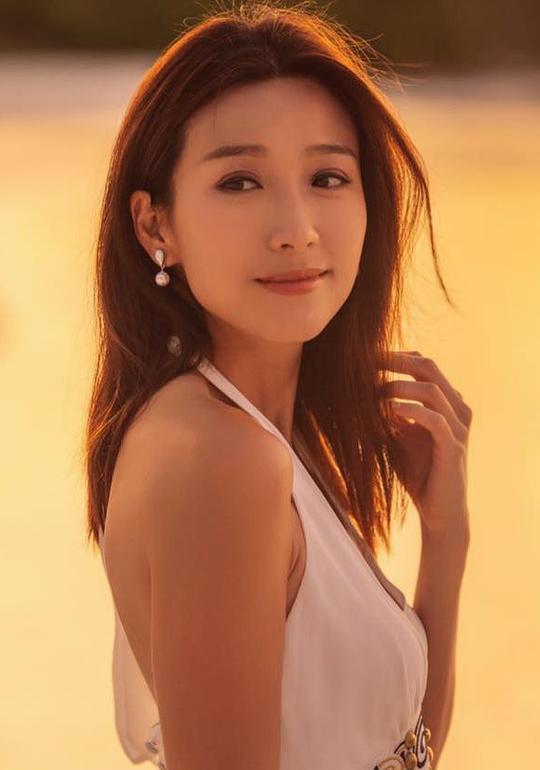 姚子羚 Elaine Yiu