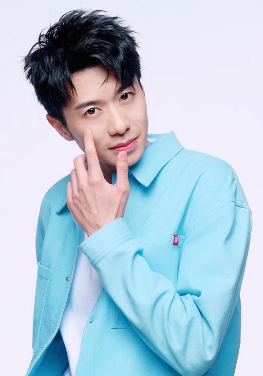 裴晨伟 Chenwei Pei