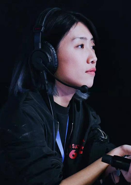 周路莎  Lusa Zhou