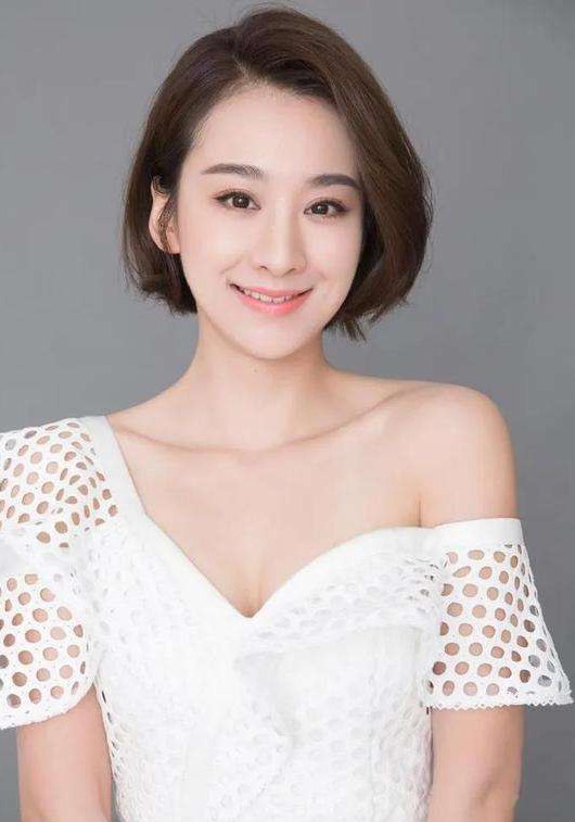 穆婷婷 Tingting Mu