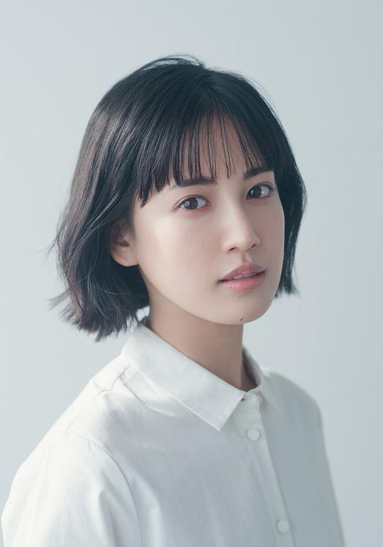 藤井夏恋 Karen Fujii