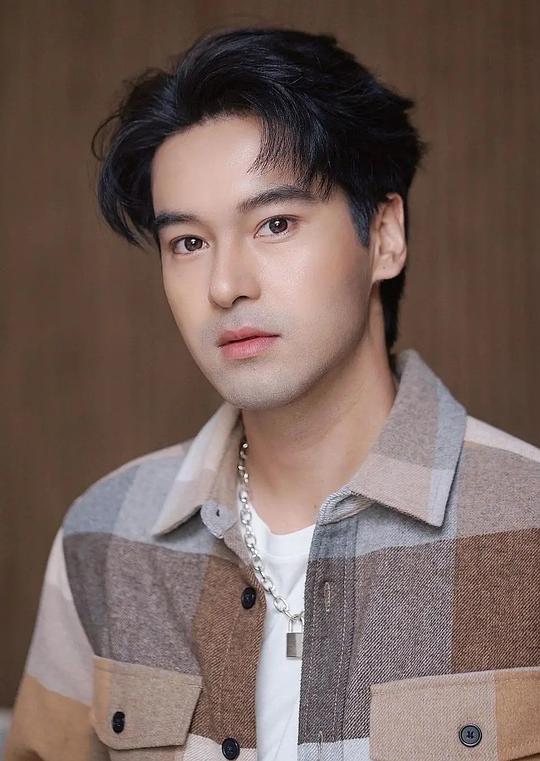 查纳鹏·萨塔亚 Chanapol Sataya