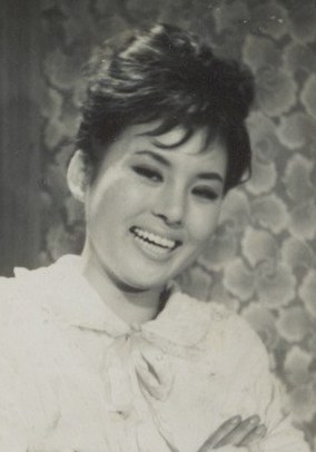 朴芝贤 Ji-hyeon Park