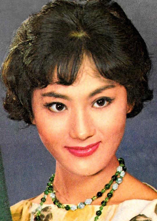 王小燕 Xiaoyan Wang