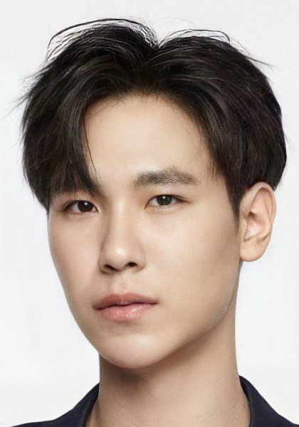 帕查差·司隶亚楠让 Panachai Sriariyarungruang