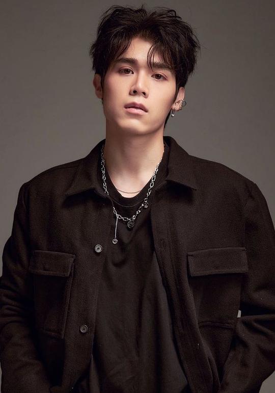 瓦苏通·柴金达 Peat Wasuthorn Chaijinda