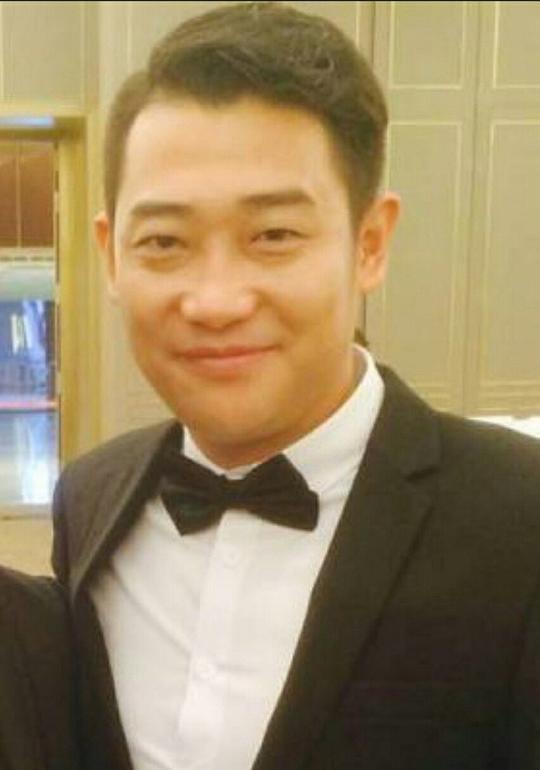 许磊 Lei Xu