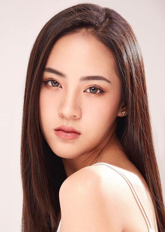 查雅妮·彩佳容 Chayanit Chayjaroen