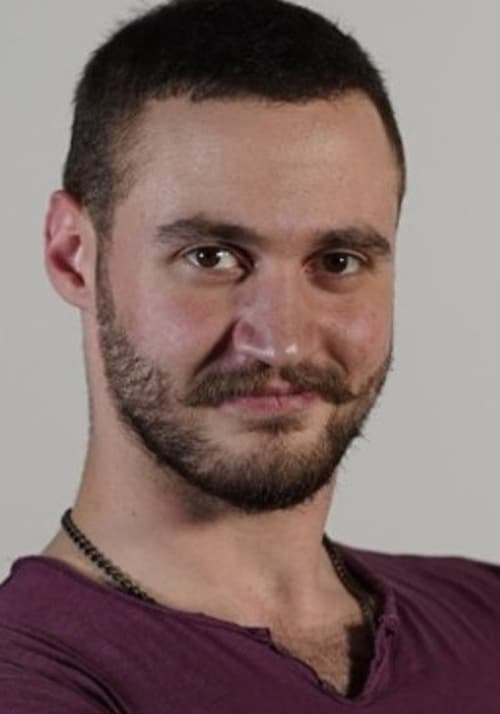 伊吉特·卡尔卡万 Yigit Kalkavan