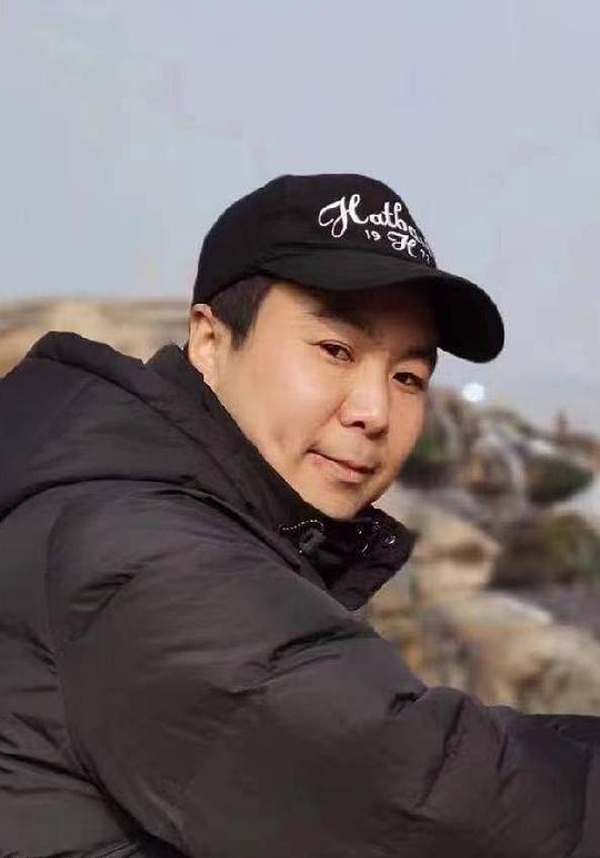 冯嘉龙 Jialong Feng