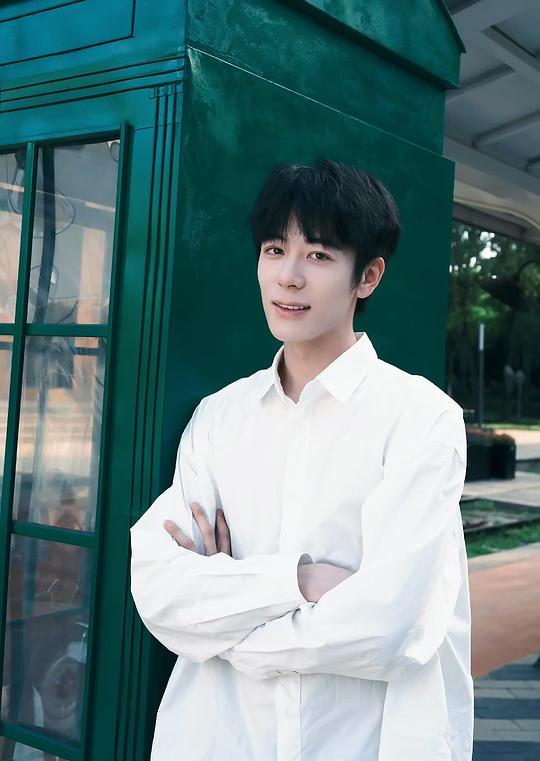 魏铭伽 Mingjia Wei