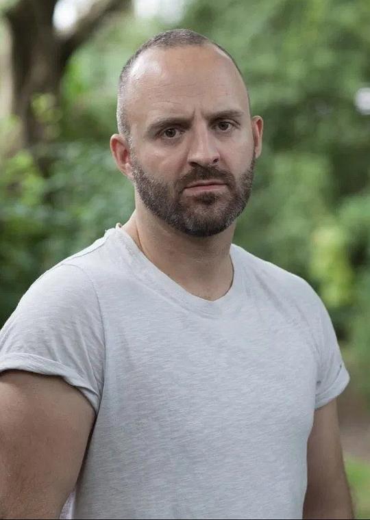 汤姆·安德鲁斯 Tom Andrews