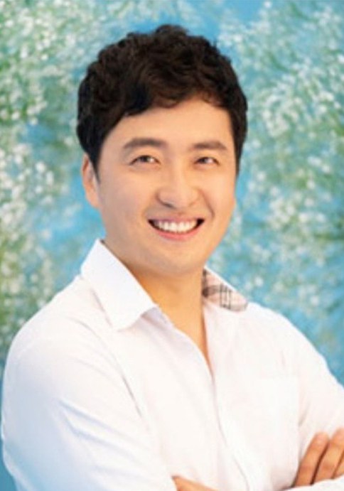 金泰乡 Kim Tae Hyang