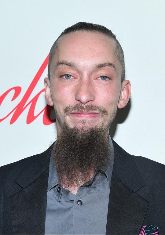 伊桑·达伯恩 Ethan Darbone