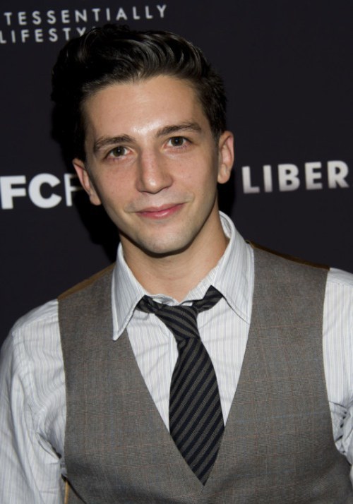 约翰·马加罗 John Magaro