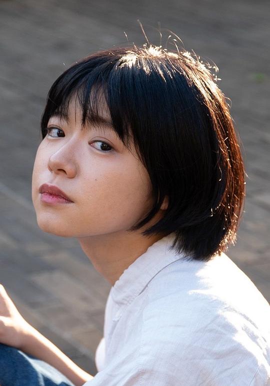 新帆由纪 Yuki Araho