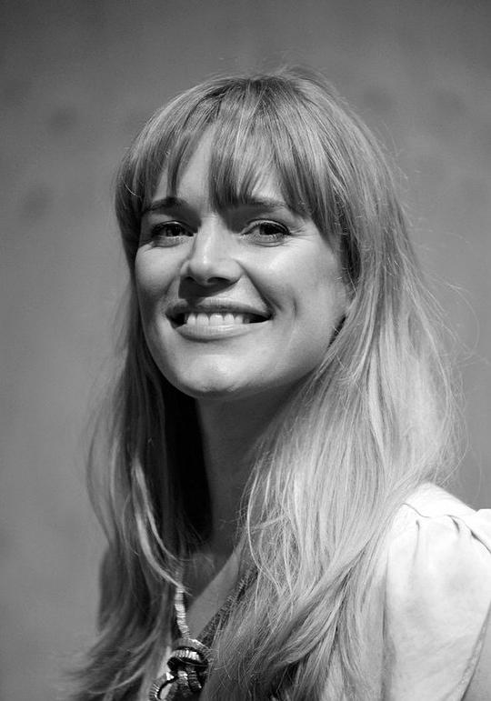 凯特·休伊特 Kate Hewitt