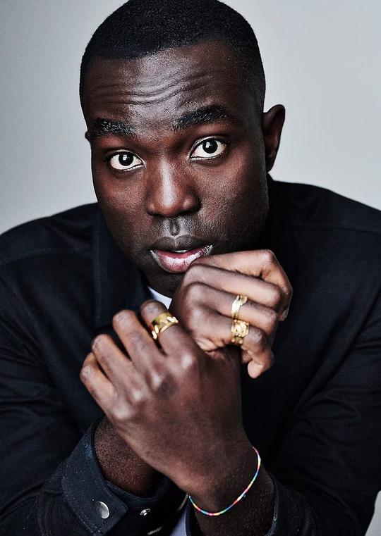 帕帕·厄希度 Paapa Essiedu