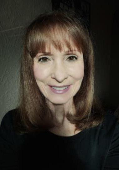 伊莲·阿普鲁泽西 Elaine Apruzzese