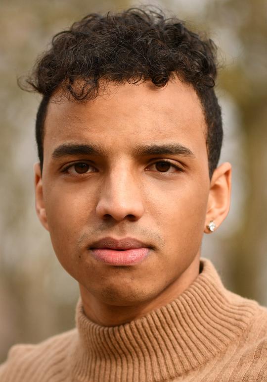 阿利翁·巴迪亚内 Alioune Badiane