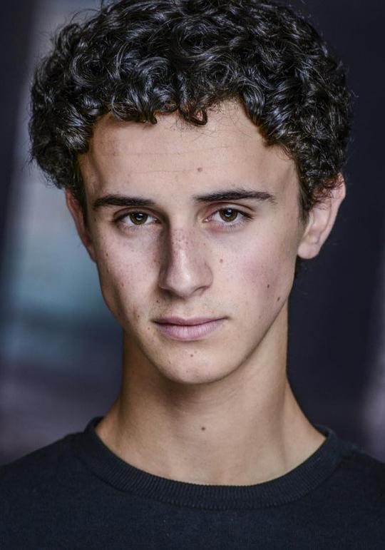 安东·吉利斯-阿德尔曼 Anton Gillis-Adelman