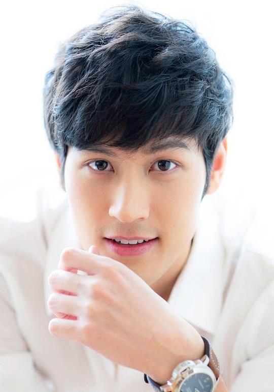 那坤·洛加耐 Nakhun Rojanai