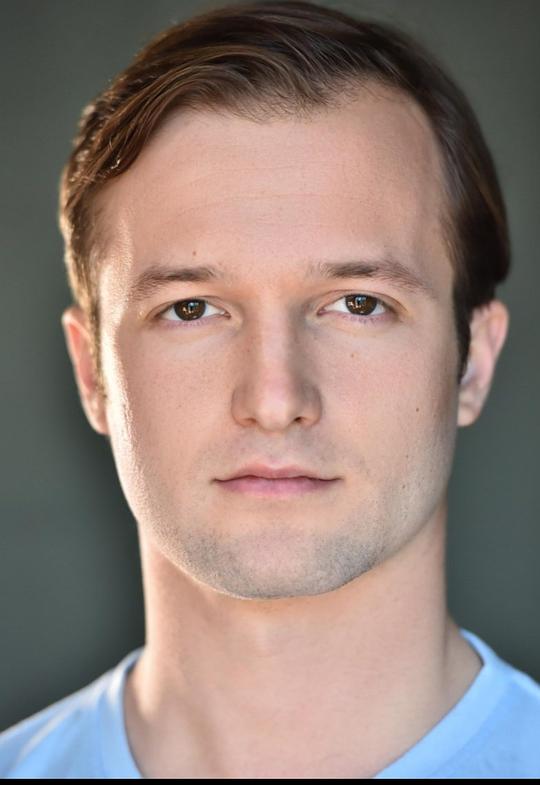 布兰登·莱萨尔 Brandon Lessard