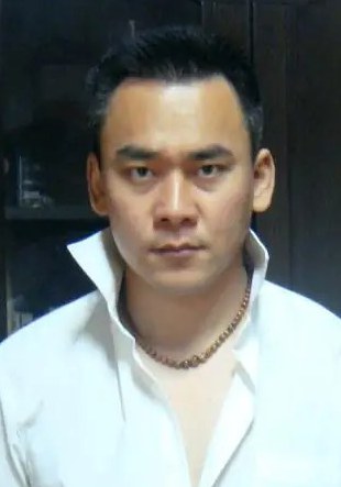 刘东健 Dongjian Liu