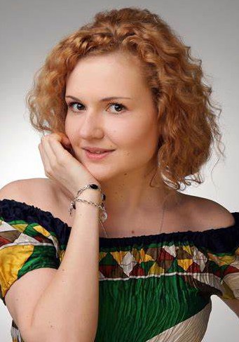阿利奥娜·法拉莱耶娃 Alyona Falaleyeva